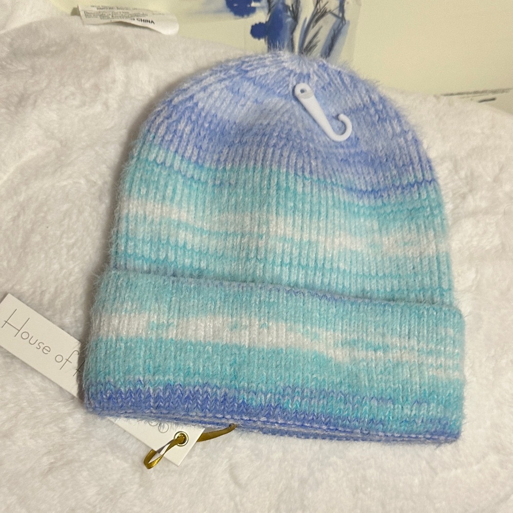 House of Harlow 1960 blue beanie hat